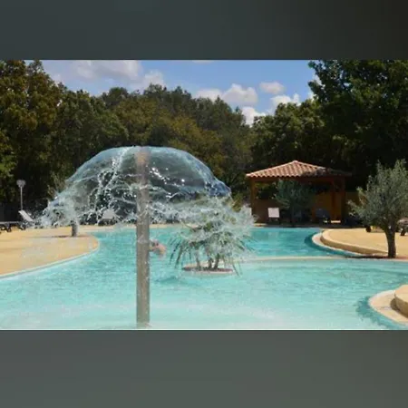 营地 La Provencale Chamaret
